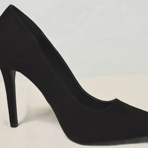 Charlotte Russe Black Suede Pumps